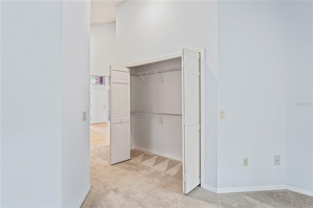 For Sale: $748,500 (3 beds, 2 baths, 2646 Square Feet)