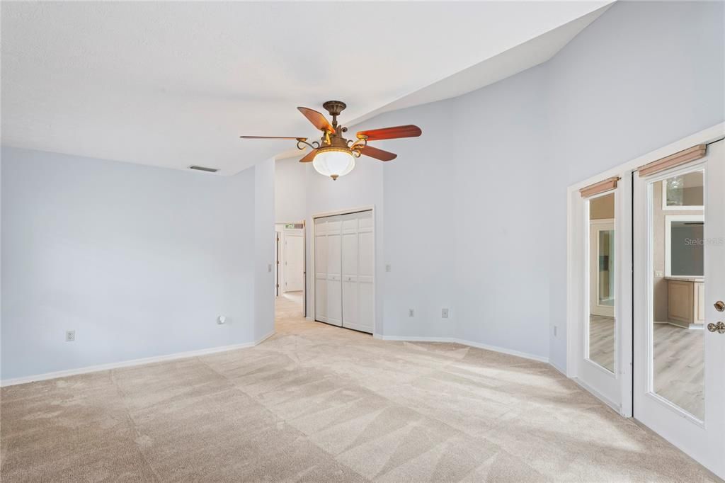 For Sale: $748,500 (3 beds, 2 baths, 2646 Square Feet)