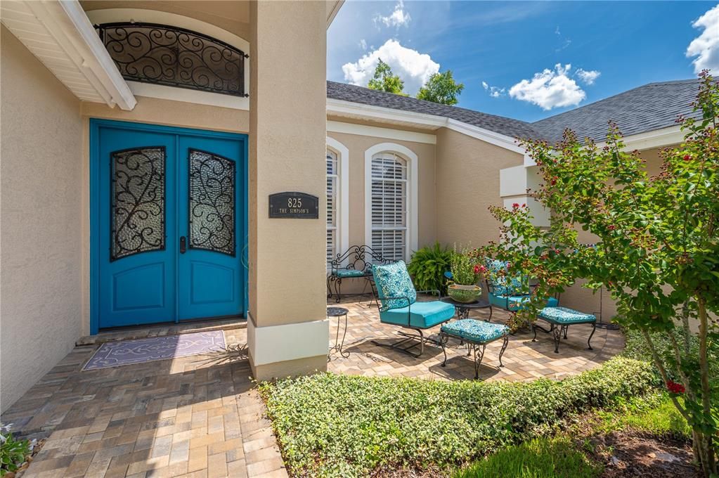 Под контрактом: $559,000 (4 спален, 3 ванн, 2716 Квадратных фут)