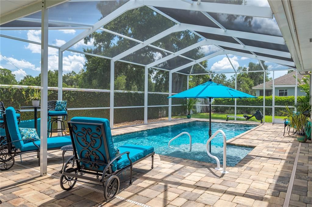 Под контрактом: $559,000 (4 спален, 3 ванн, 2716 Квадратных фут)