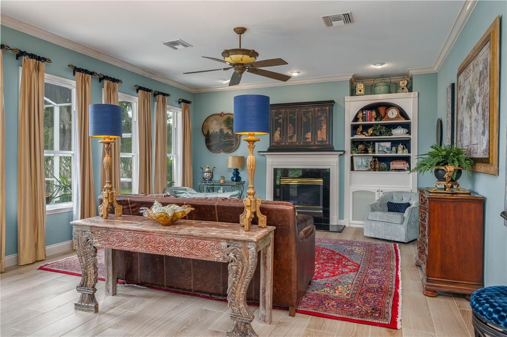 Под контрактом: $559,000 (4 спален, 3 ванн, 2716 Квадратных фут)