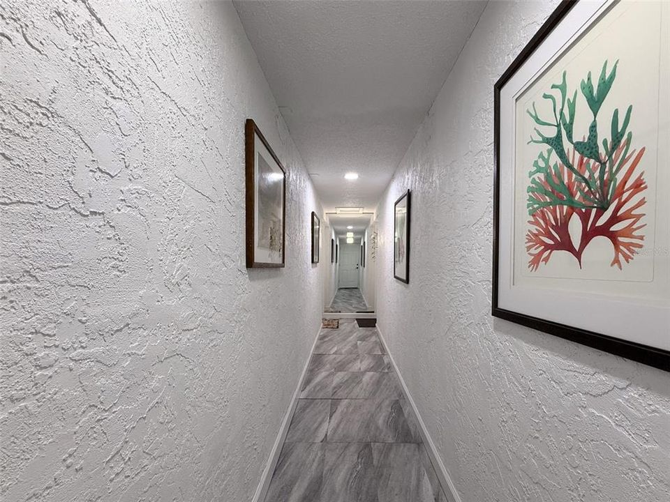 待售: $170,000 (2 贝兹, 2 浴室, 950 平方英尺)