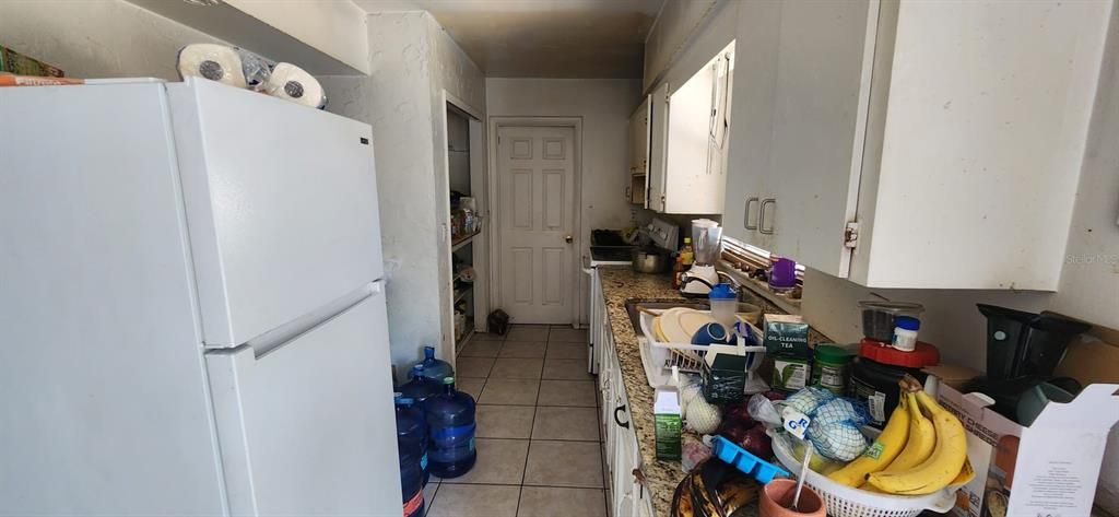 Под контрактом: $275,000 (3 спален, 2 ванн, 1130 Квадратных фут)