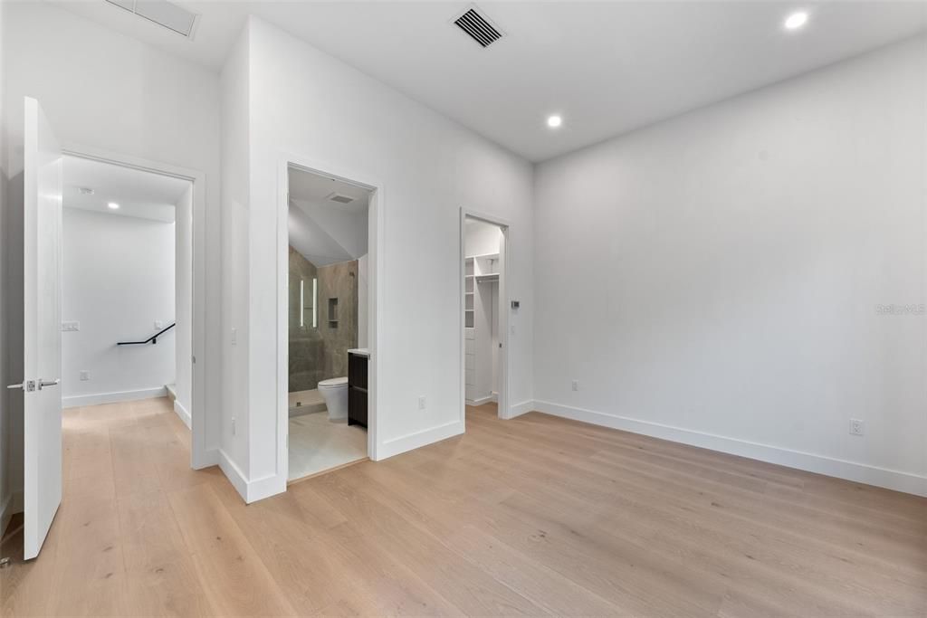 待售: $6,700,000 (5 贝兹, 5 浴室, 6054 平方英尺)