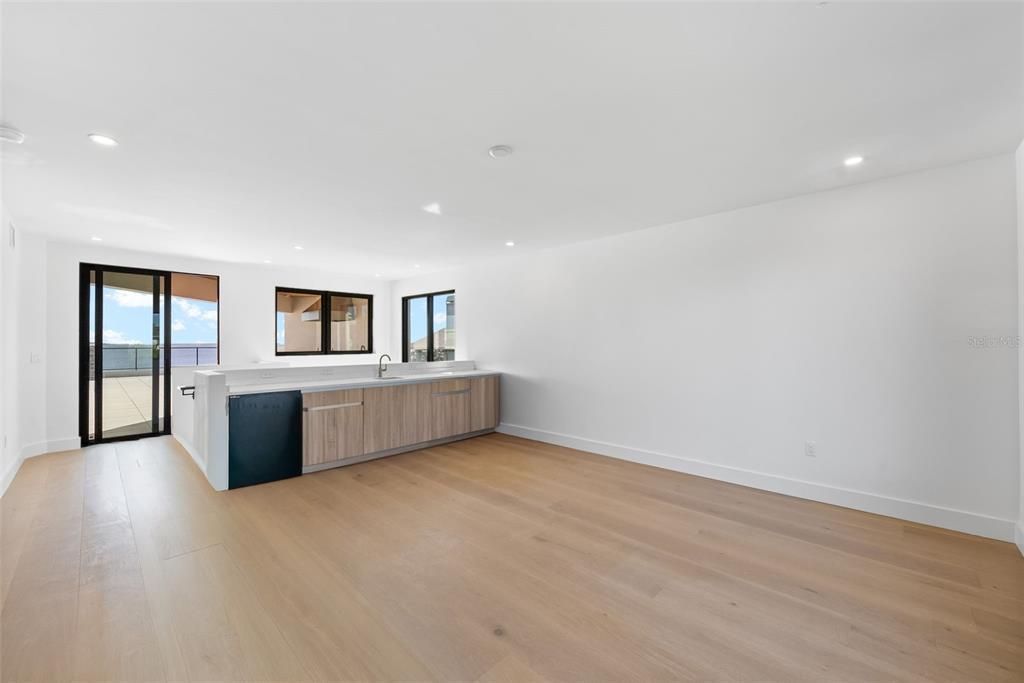 待售: $6,700,000 (5 贝兹, 5 浴室, 6054 平方英尺)