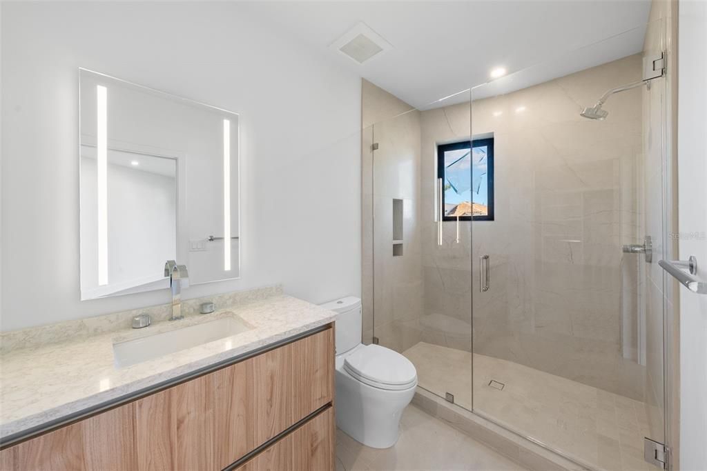 待售: $6,700,000 (5 贝兹, 5 浴室, 6054 平方英尺)