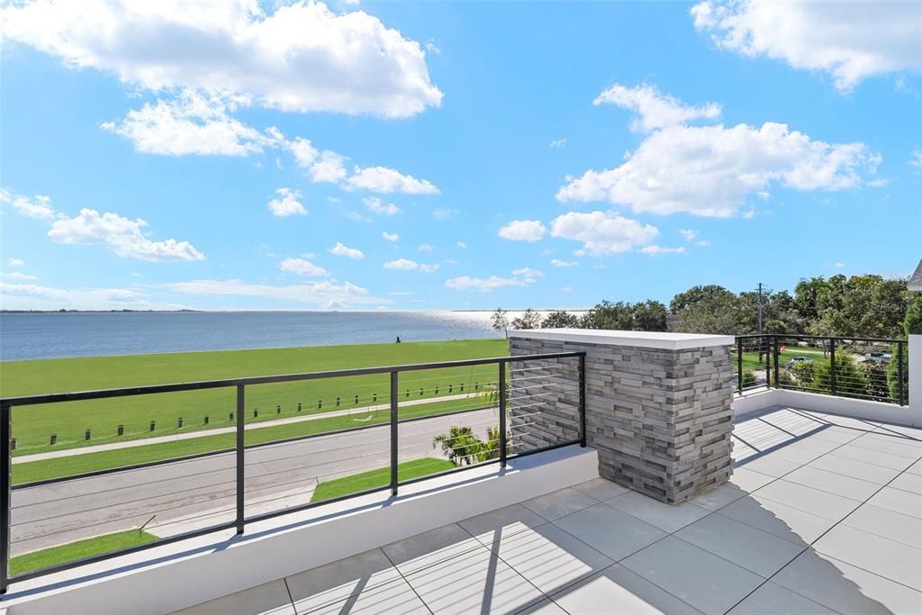 待售: $6,700,000 (5 贝兹, 5 浴室, 6054 平方英尺)