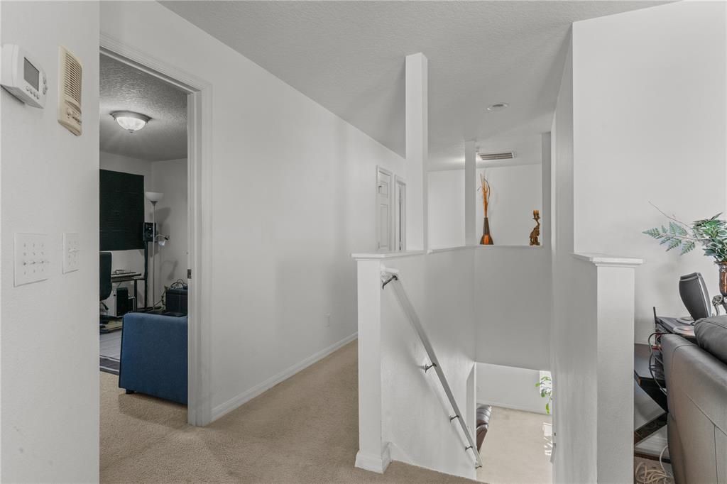 Activo con contrato: $505,000 (6 camas, 4 baños, 3514 Pies cuadrados)