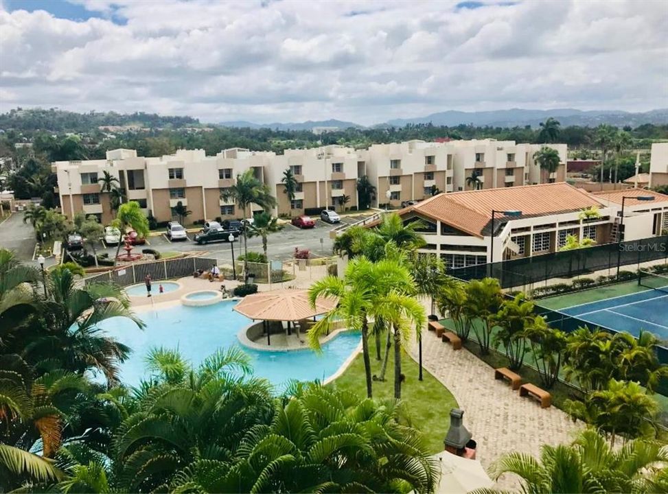 Недавно продано: $340,000 (3 спален, 2 ванн, 1200 Квадратных фут)