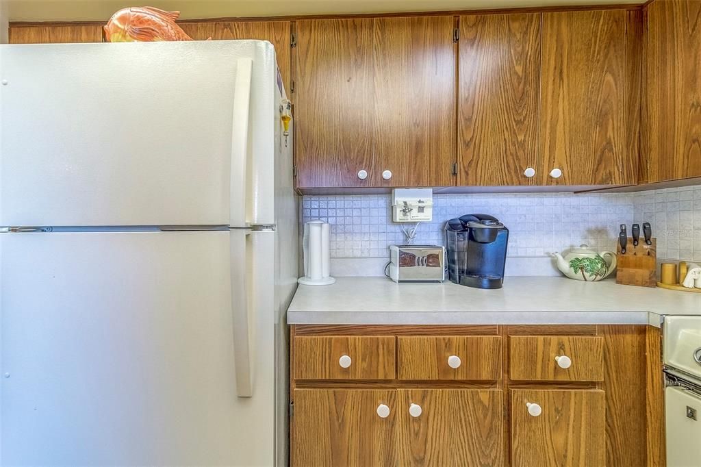 Под контрактом: $375,000 (2 спален, 2 ванн, 1240 Квадратных фут)