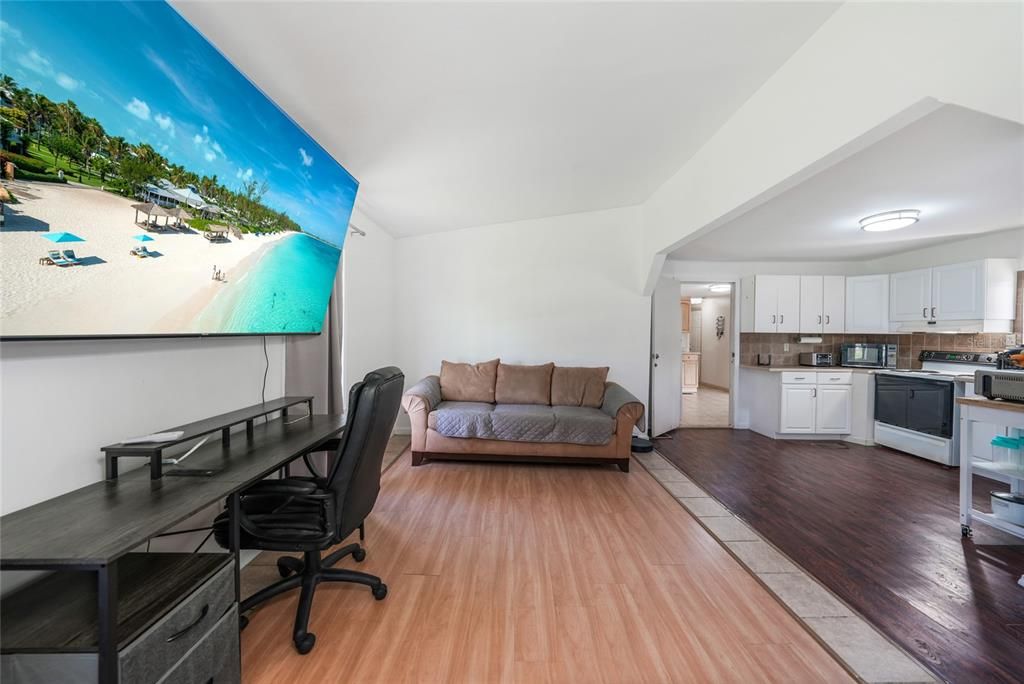 En Venta: $130,000 (3 camas, 2 baños, 1164 Pies cuadrados)