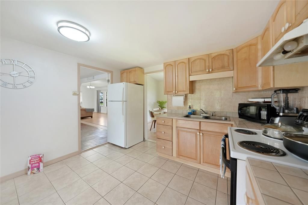 En Venta: $130,000 (3 camas, 2 baños, 1164 Pies cuadrados)