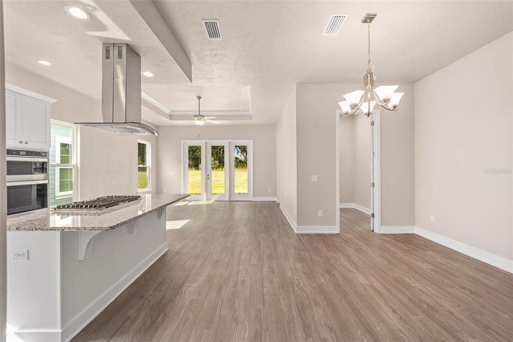 Active With Contract: $365,000 (3 beds, 2 baths, 1640 Square Feet)