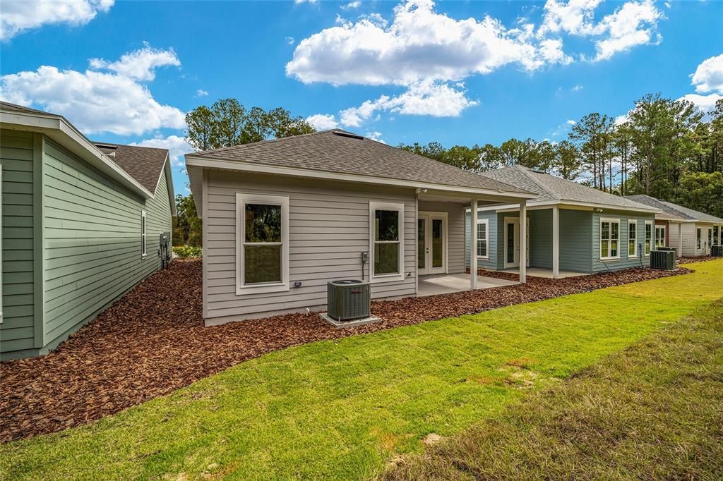 Active With Contract: $365,000 (3 beds, 2 baths, 1640 Square Feet)