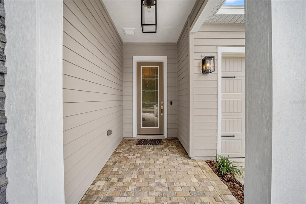 Active With Contract: $365,000 (3 beds, 2 baths, 1640 Square Feet)