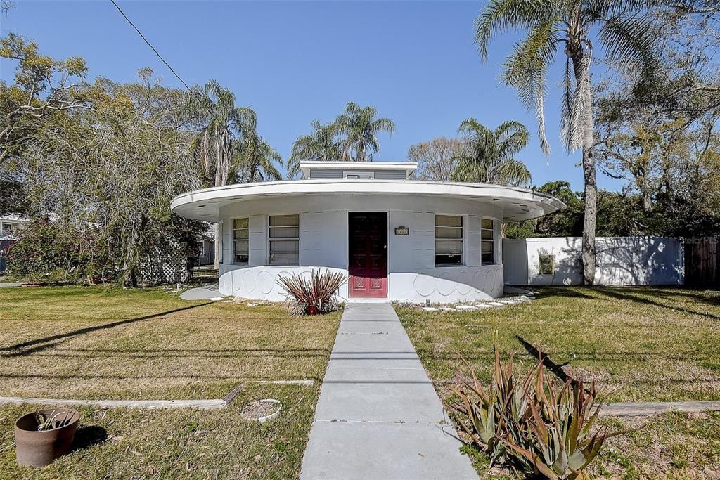 На продажу: $565,000 (2 спален, 2 ванн, 2039 Квадратных фут)