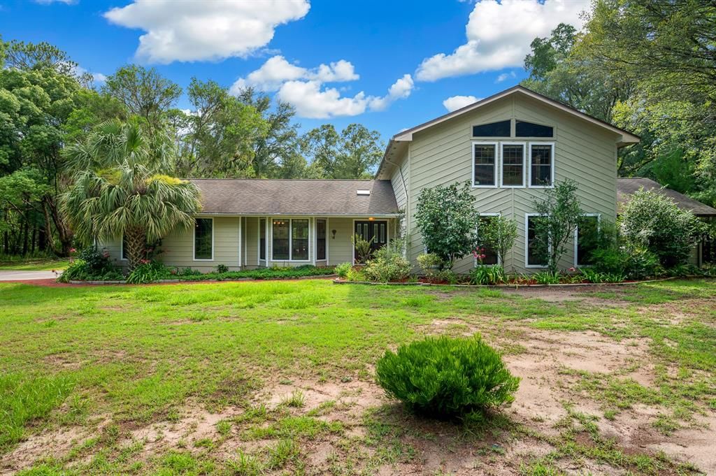 待售: $725,000 (3 贝兹, 3 浴室, 2840 平方英尺)