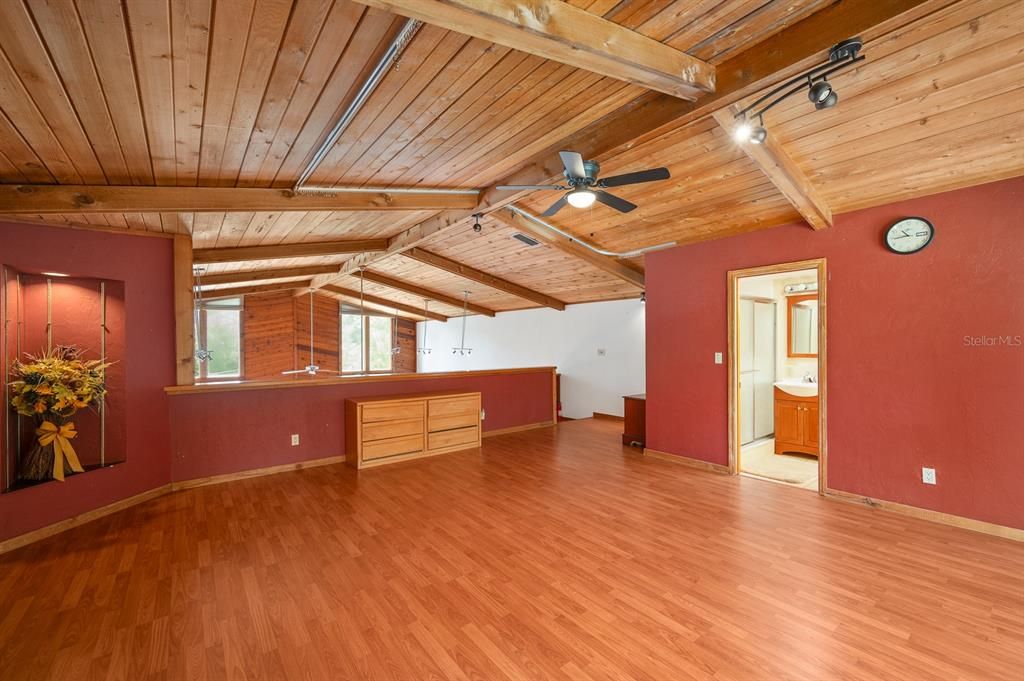 待售: $725,000 (3 贝兹, 3 浴室, 2840 平方英尺)