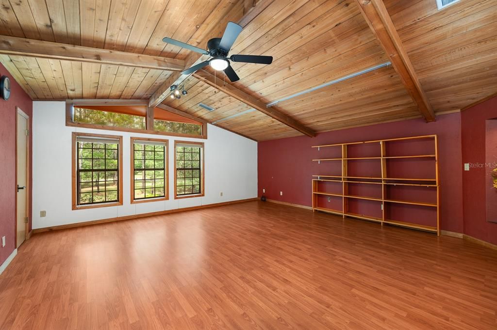 待售: $725,000 (3 贝兹, 3 浴室, 2840 平方英尺)