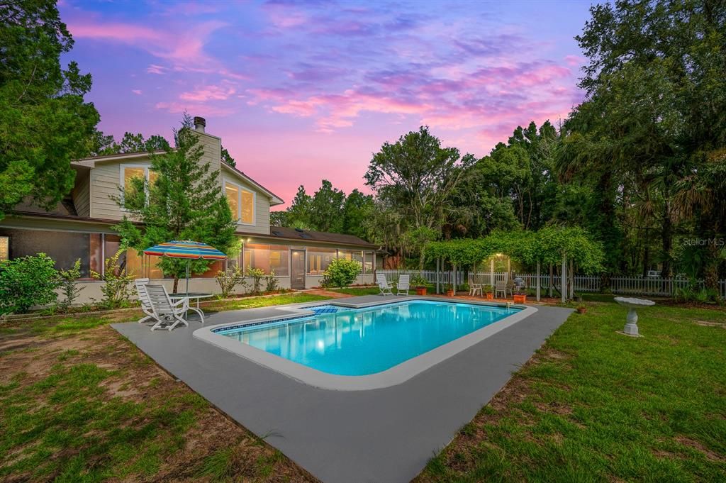 待售: $725,000 (3 贝兹, 3 浴室, 2840 平方英尺)