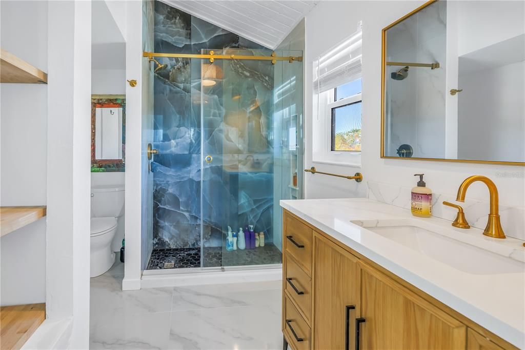 For Rent: $13,000 (3 beds, 2 baths, 1690 Square Feet)