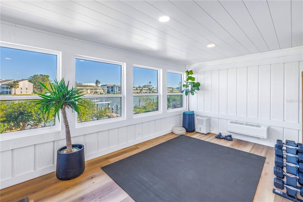 For Rent: $13,000 (3 beds, 2 baths, 1690 Square Feet)