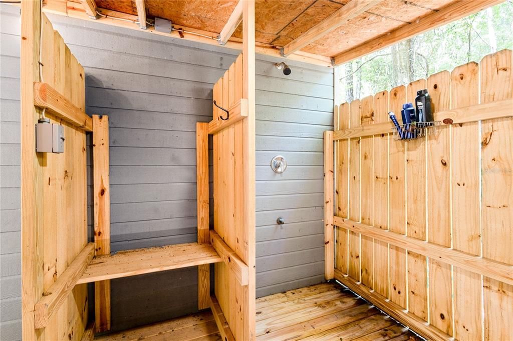 For Sale: $585,000 (25.23 acres)