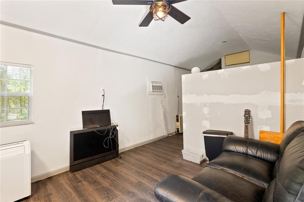 For Sale: $585,000 (25.23 acres)