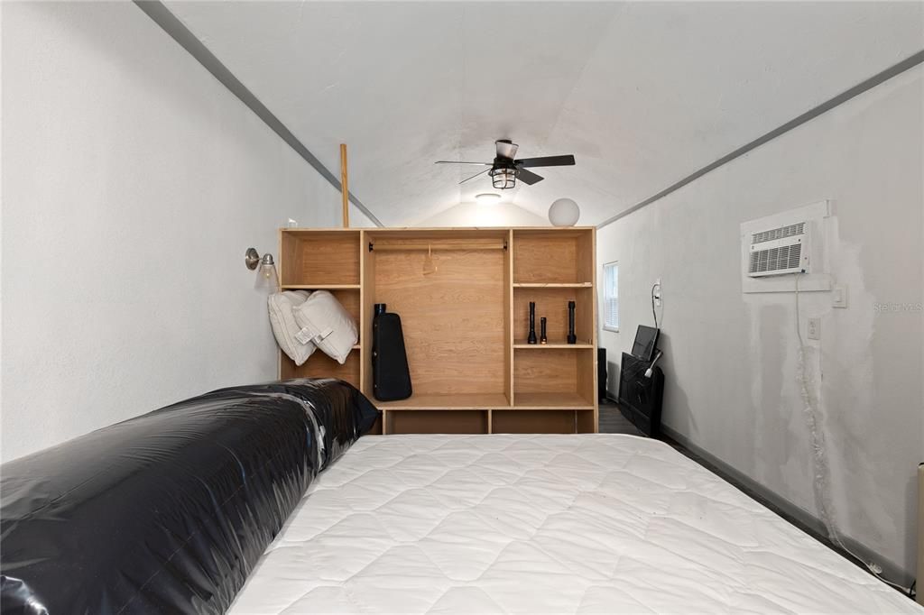 For Sale: $585,000 (25.23 acres)