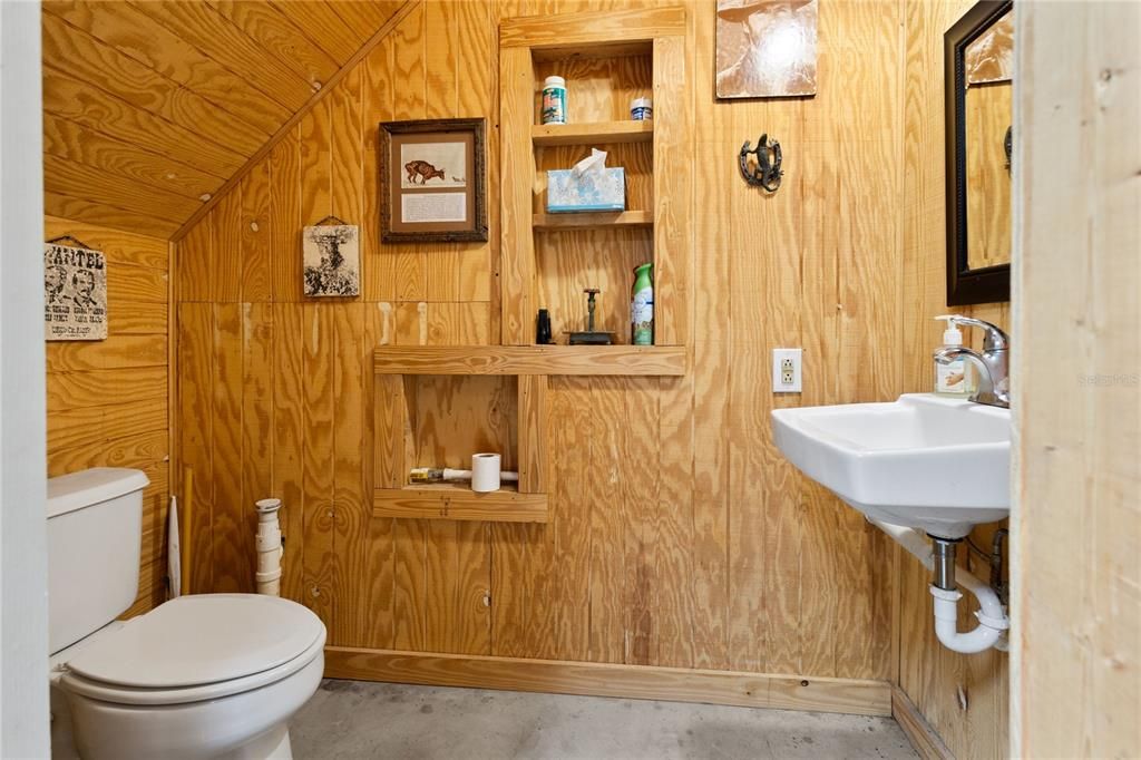 For Sale: $585,000 (25.23 acres)