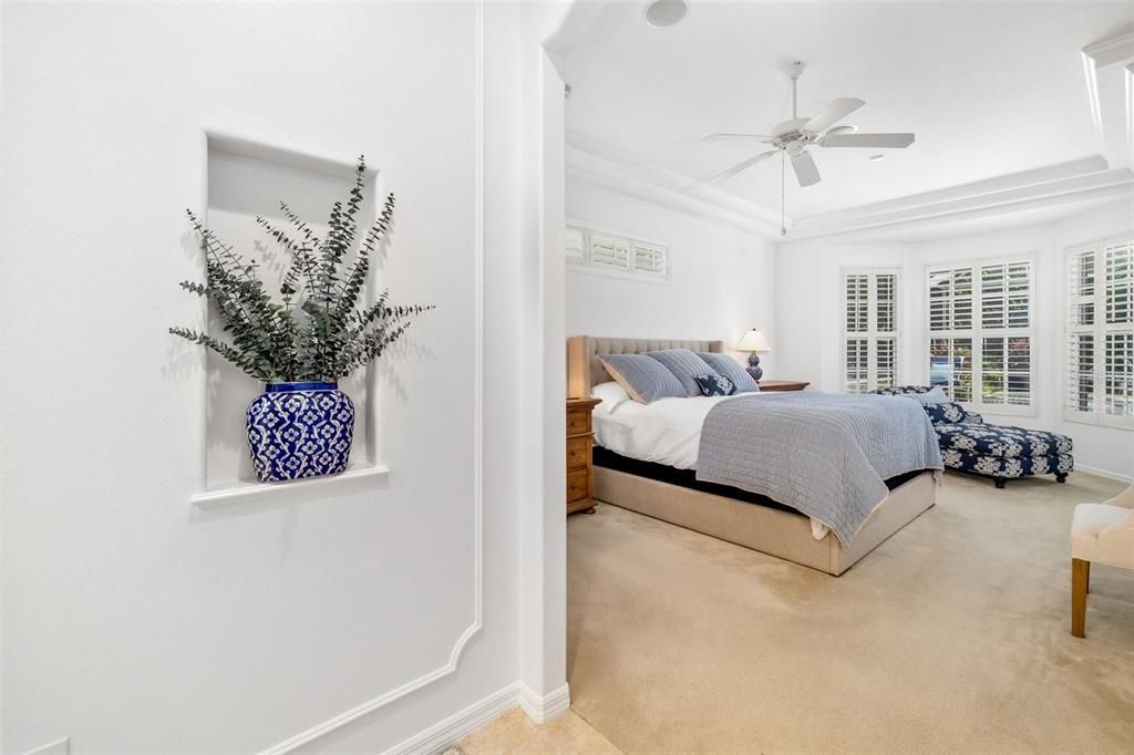 Activo con contrato: $1,074,900 (3 camas, 3 baños, 3174 Pies cuadrados)