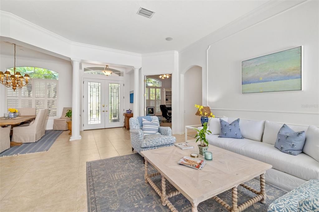 Activo con contrato: $1,074,900 (3 camas, 3 baños, 3174 Pies cuadrados)