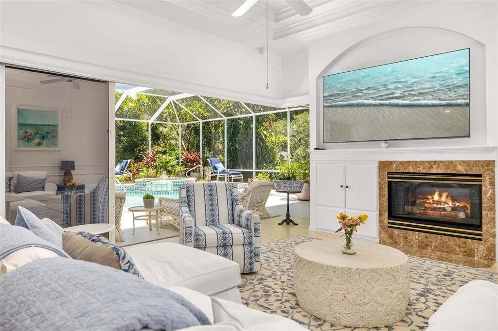 Activo con contrato: $1,074,900 (3 camas, 3 baños, 3174 Pies cuadrados)