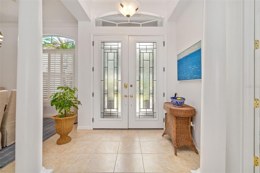 Activo con contrato: $1,074,900 (3 camas, 3 baños, 3174 Pies cuadrados)