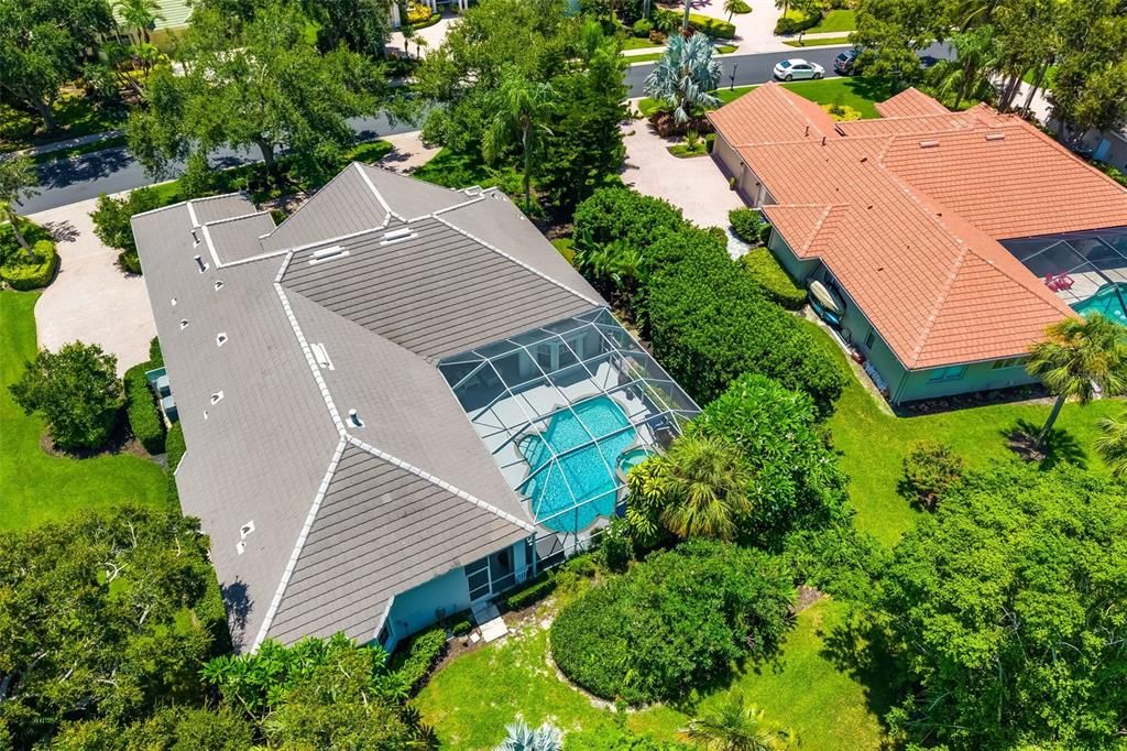 Activo con contrato: $1,074,900 (3 camas, 3 baños, 3174 Pies cuadrados)