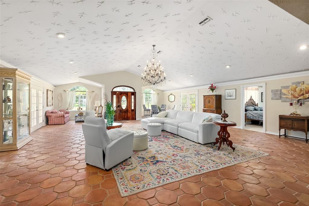 En Venta: $990,000 (6 camas, 4 baños, 6286 Pies cuadrados)