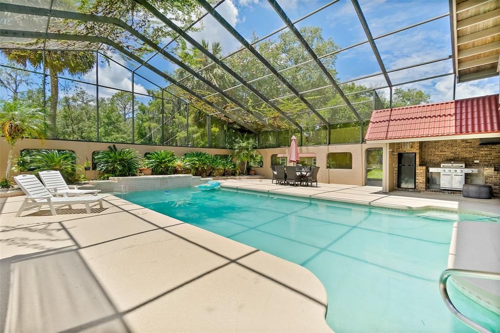 En Venta: $990,000 (6 camas, 4 baños, 6286 Pies cuadrados)