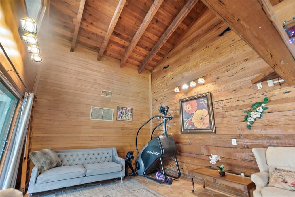 En Venta: $990,000 (6 camas, 4 baños, 6286 Pies cuadrados)