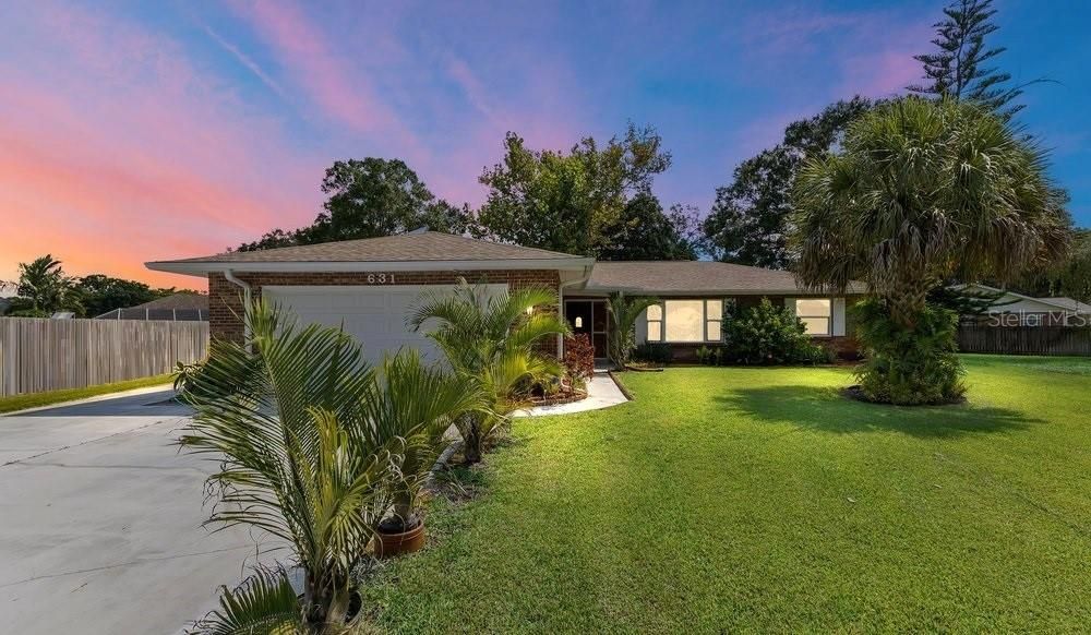 For Sale: $375,000 (3 beds, 2 baths, 2337 Square Feet)