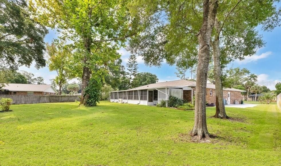 For Sale: $375,000 (3 beds, 2 baths, 2337 Square Feet)