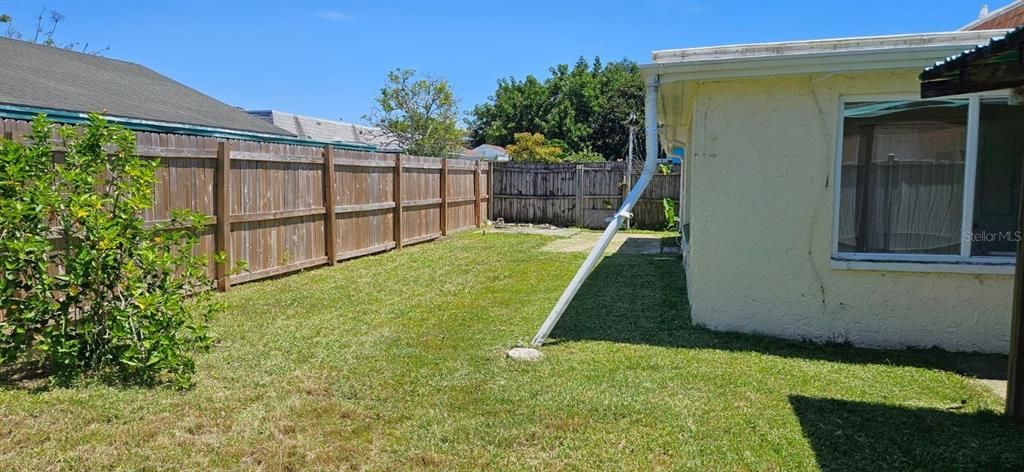 На продажу: $257,500 (3 спален, 2 ванн, 1542 Квадратных фут)