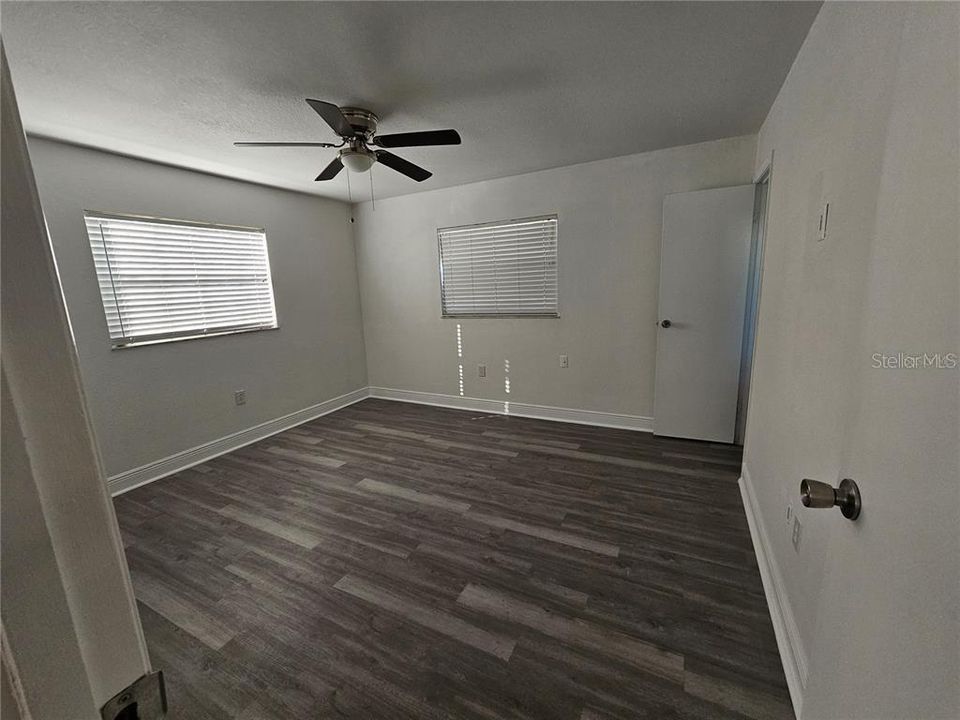 For Rent: $1,750 (3 beds, 2 baths, 1402 Square Feet)