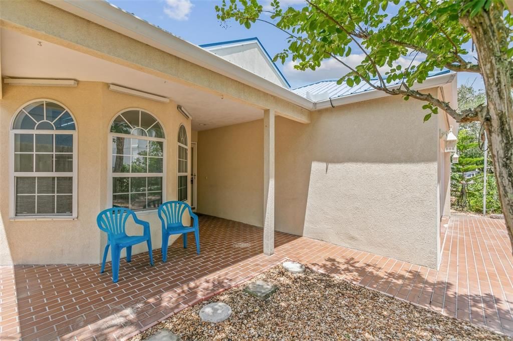 En Venta: $625,000 (3 camas, 2 baños, 2109 Pies cuadrados)