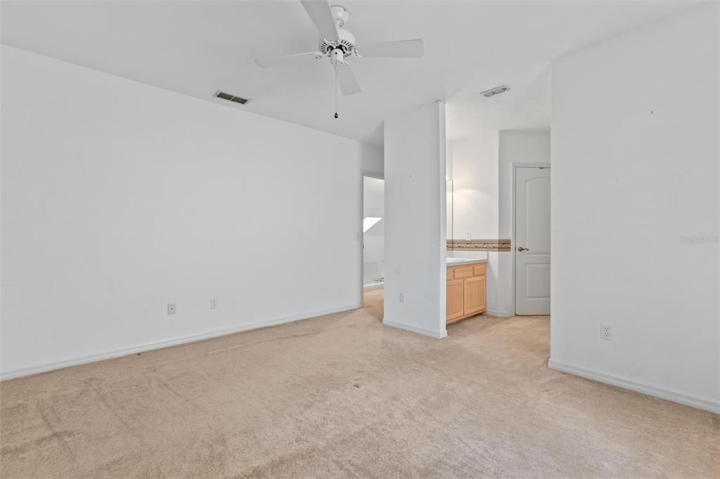 En Venta: $625,000 (3 camas, 2 baños, 2109 Pies cuadrados)