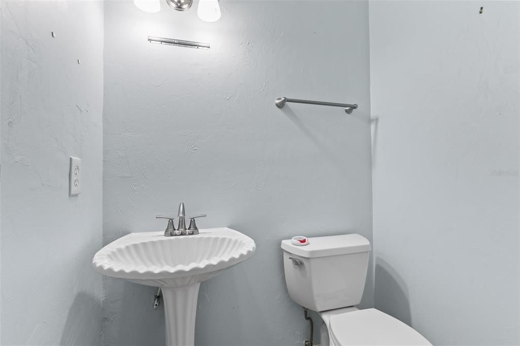 En Venta: $625,000 (3 camas, 2 baños, 2109 Pies cuadrados)