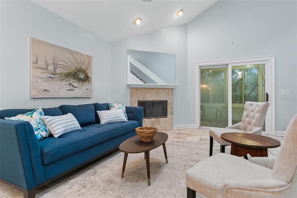 En Venta: $625,000 (3 camas, 2 baños, 2109 Pies cuadrados)