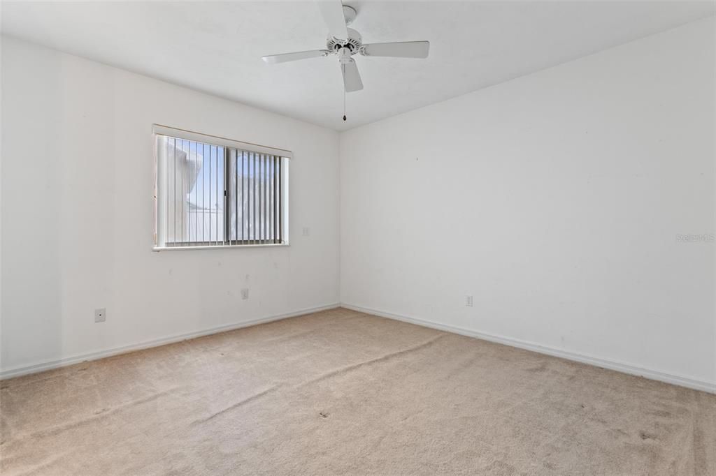 En Venta: $625,000 (3 camas, 2 baños, 2109 Pies cuadrados)