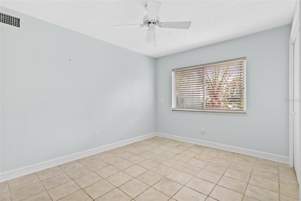 En Venta: $625,000 (3 camas, 2 baños, 2109 Pies cuadrados)