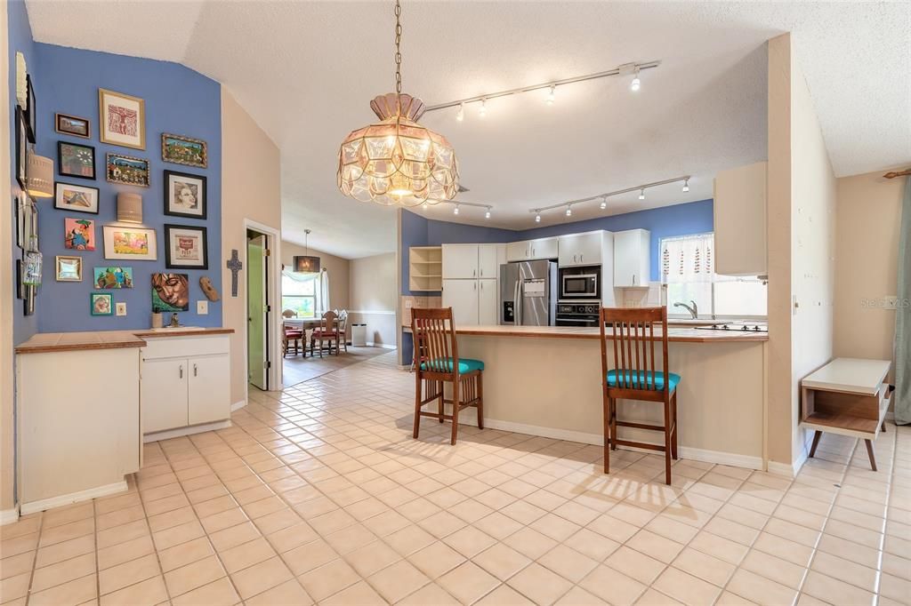 Active With Contract: $399,000 (3 beds, 2 baths, 2701 Square Feet)