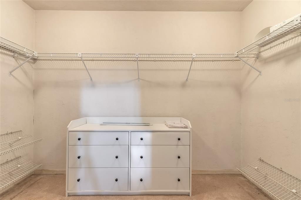 Active With Contract: $399,000 (3 beds, 2 baths, 2701 Square Feet)